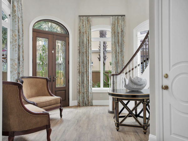 Destin Beachfront Vacation Rental - Luxury Gulf Front Home with Pool & Theatre